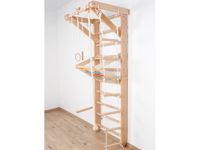 Sportbordásfal III 220 színes